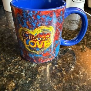 Vibrant 'Choose Love' Mug with Heart Design